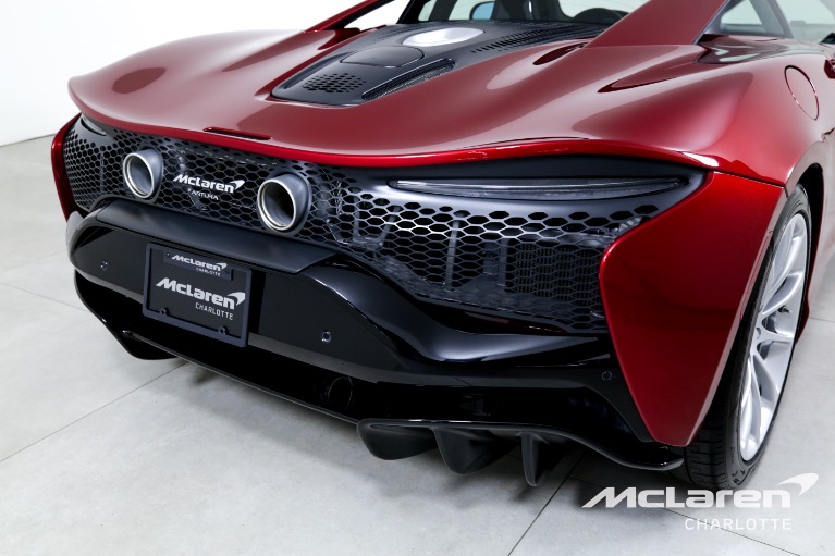 Used-2023-McLaren-Artura
