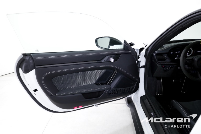Used-2024-Porsche-911-GT3-RS