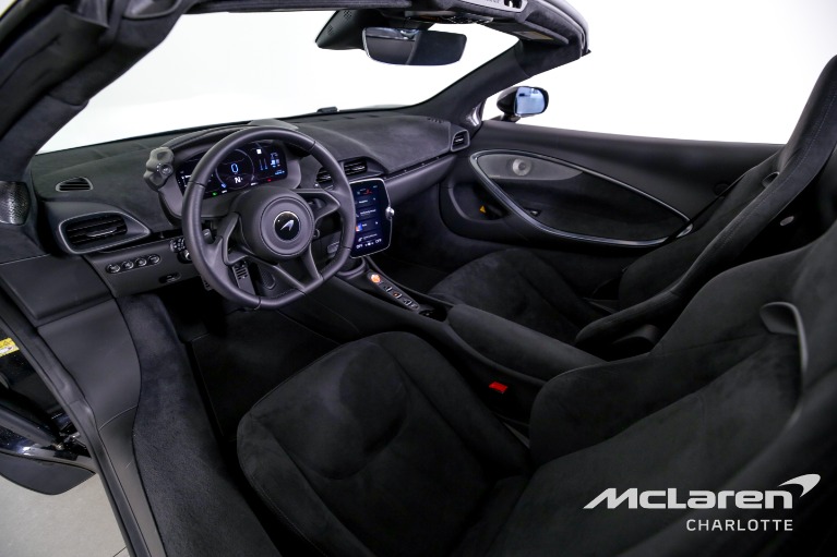 Used-2025-McLaren-Artura-Spider-TechLux