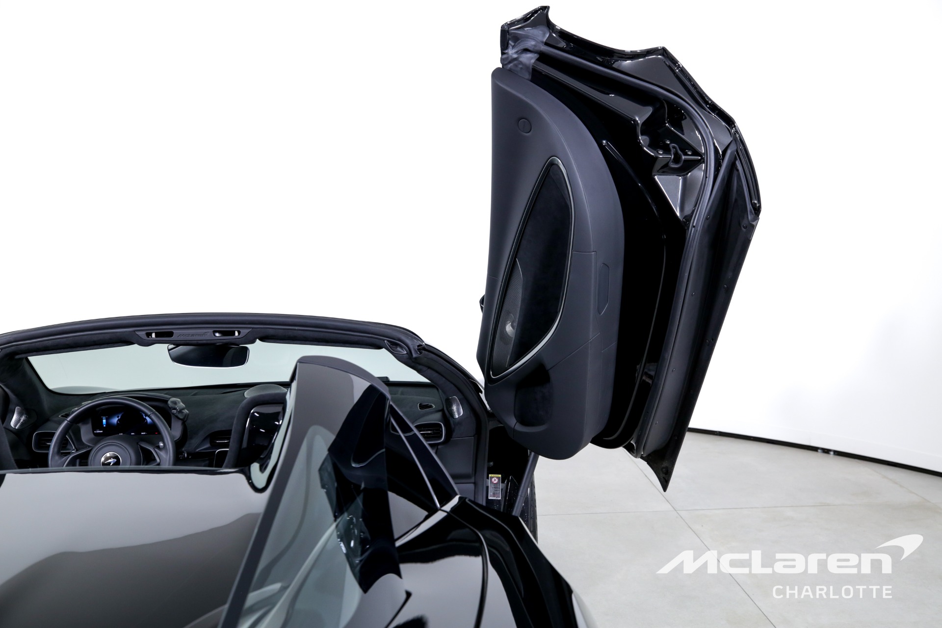 Used 2025 McLaren Artura Spider TechLux | Charlotte, NC