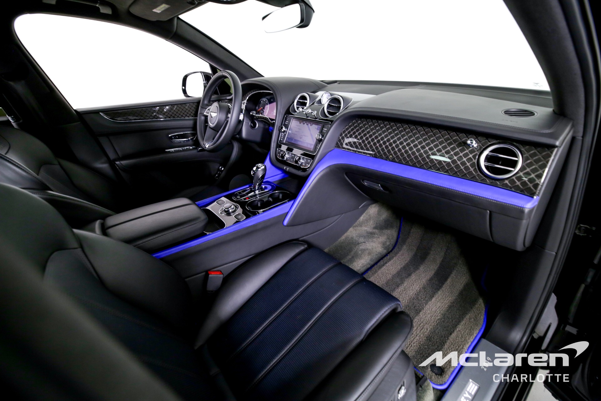 Used 2020 Bentley Bentayga V8 DESIGN EDITION | Charlotte, NC