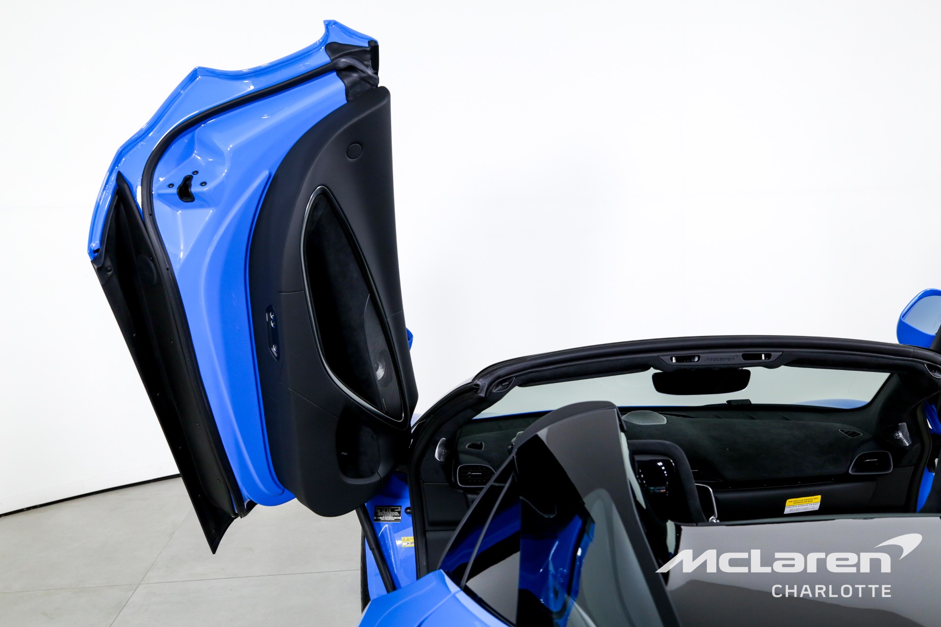 New 2025 McLaren Artura Spider TechLux | Charlotte, NC