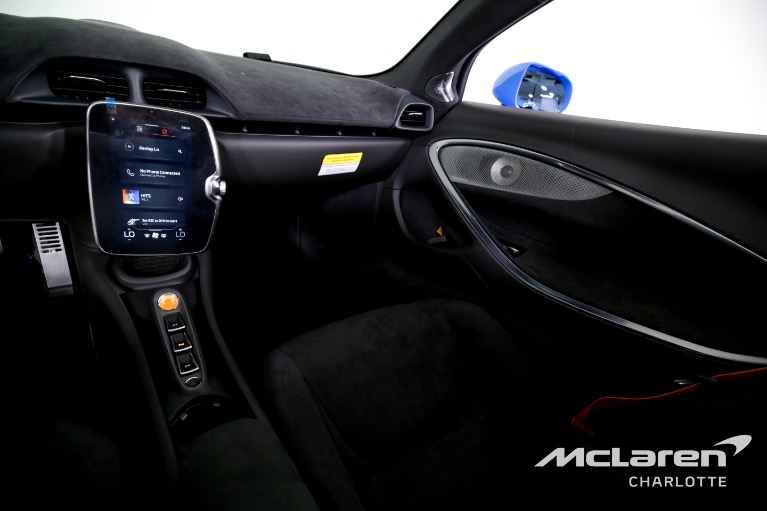 New-2025-McLaren-Artura-Spider-TechLux