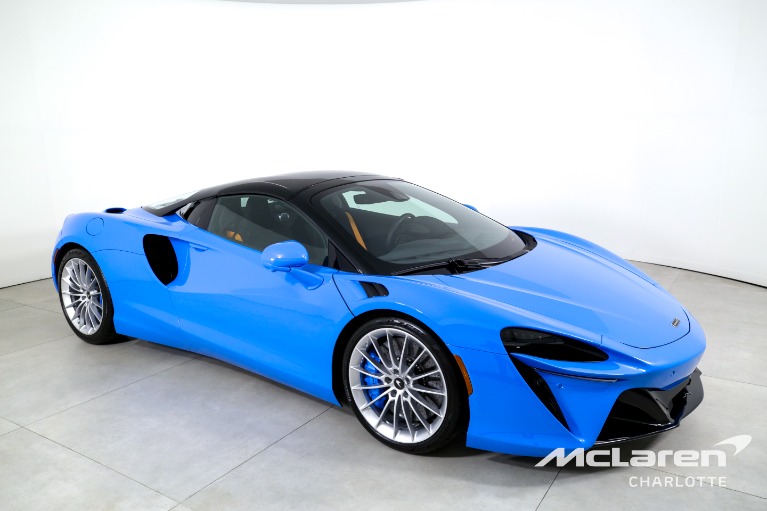 New-2025-McLaren-Artura-Spider-TechLux