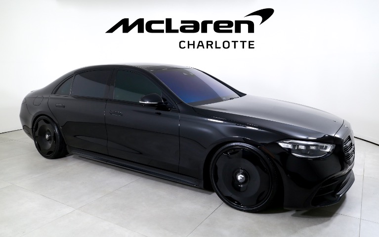 Used-2023-Mercedes-Benz-S-Class-S-500-4MATIC