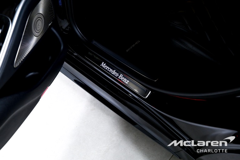 Used-2023-Mercedes-Benz-S-Class-S-500-4MATIC