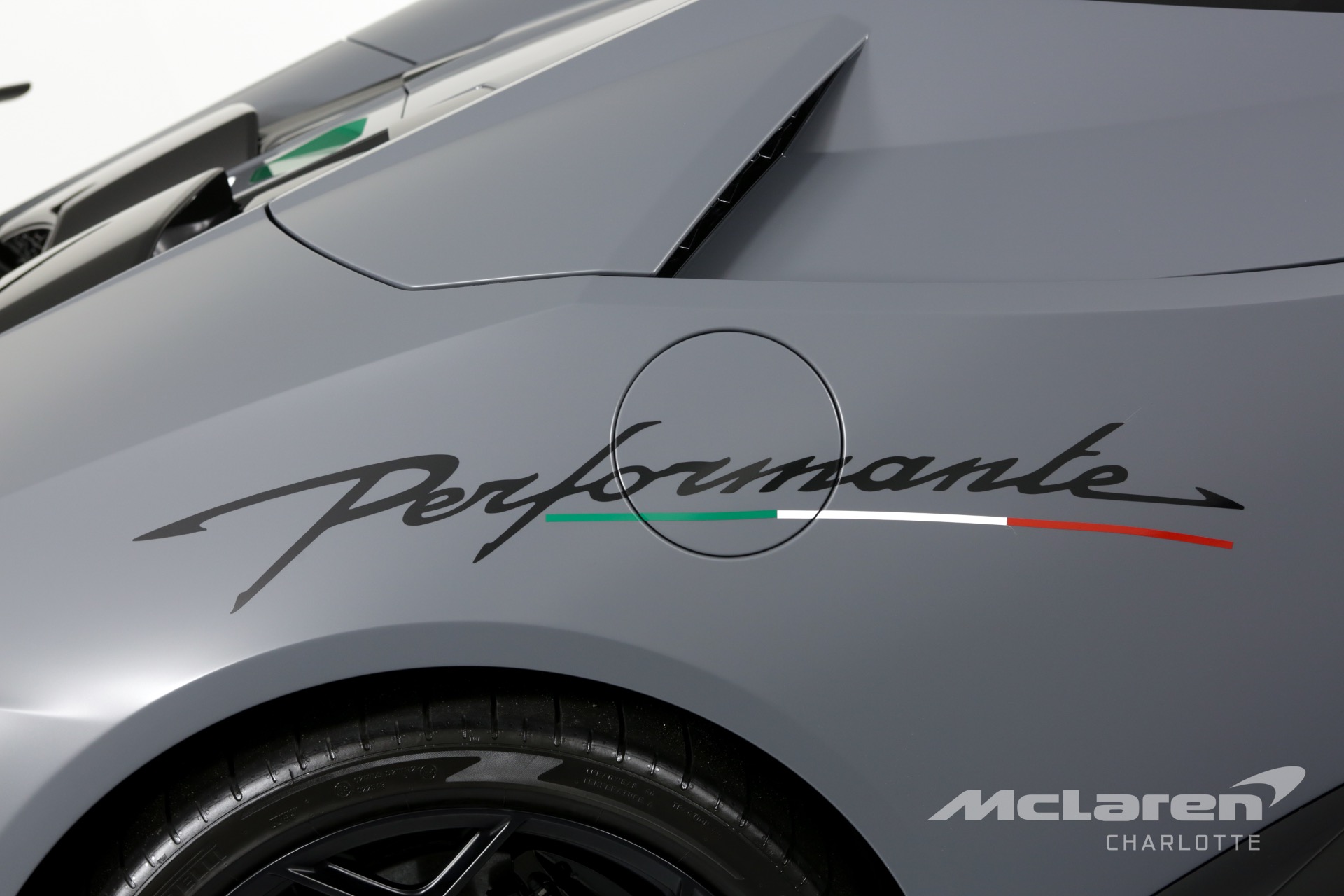 Used 2018 Lamborghini Huracan LP 640-4 Performante Spyder | Charlotte, NC