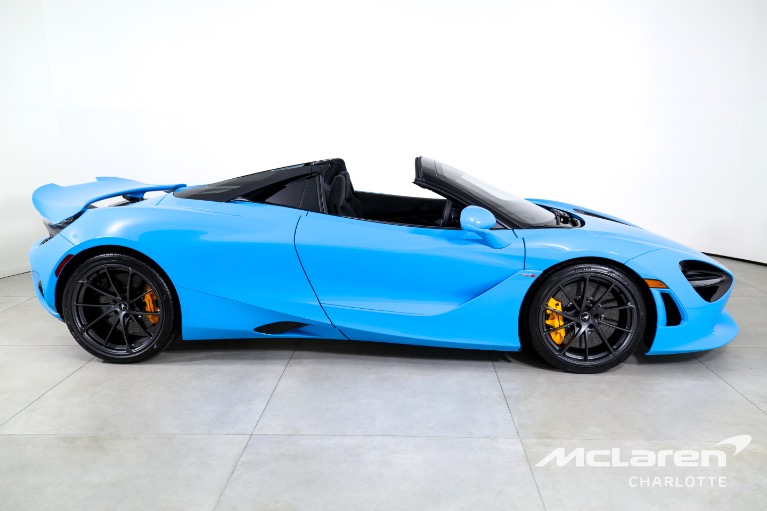 Used-2025-MCLAREN-750S-Spider