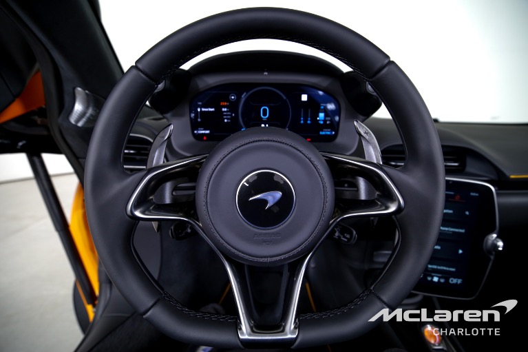 Used-2025-McLaren-Artura-Spider-TechLux