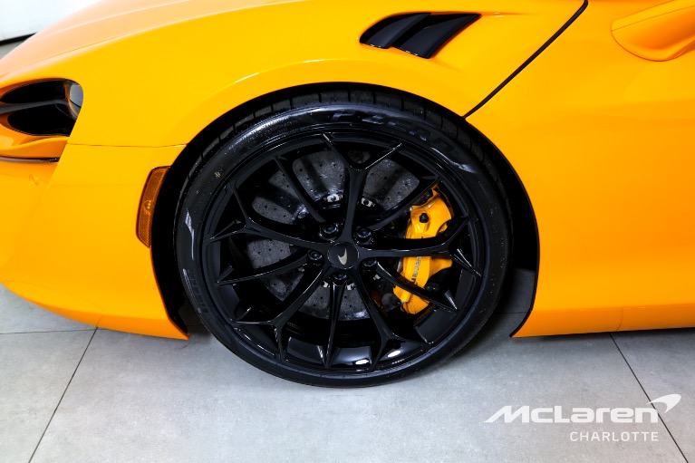 Used-2025-McLaren-Artura-Spider-TechLux