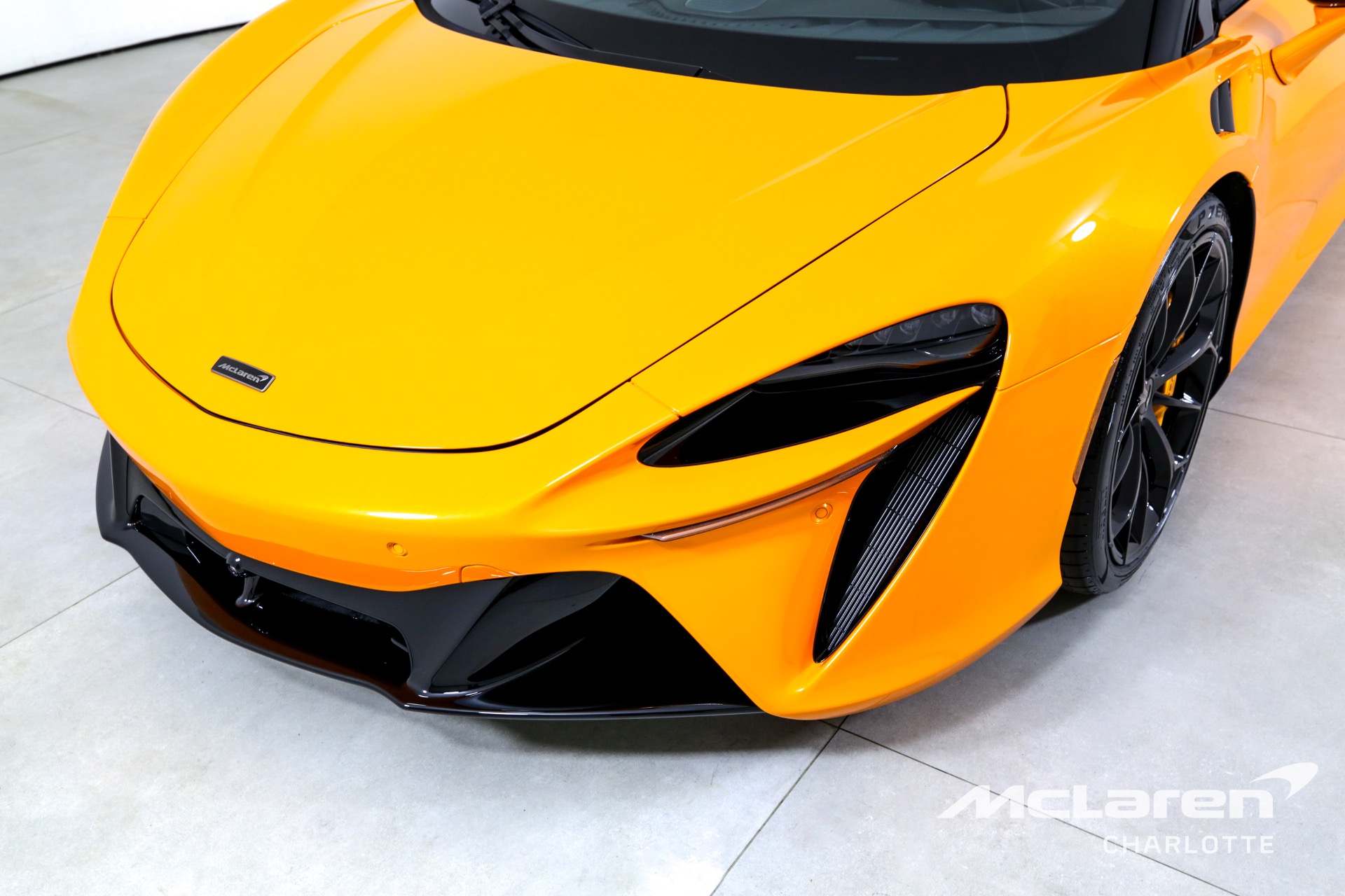 Used 2025 McLaren Artura Spider TechLux | Charlotte, NC