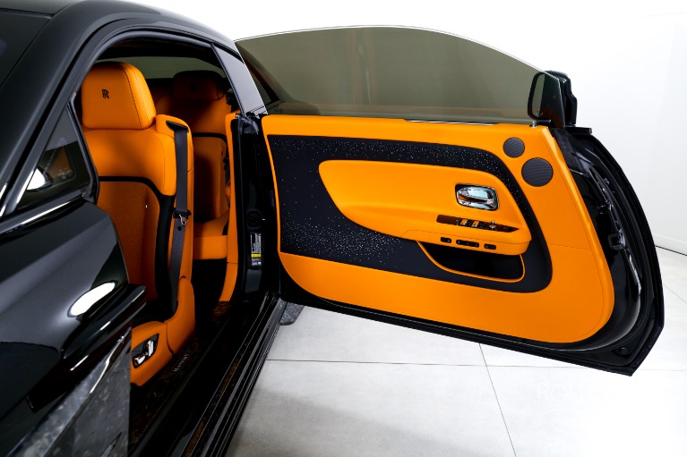 Used-2025-Rolls-Royce-Spectre