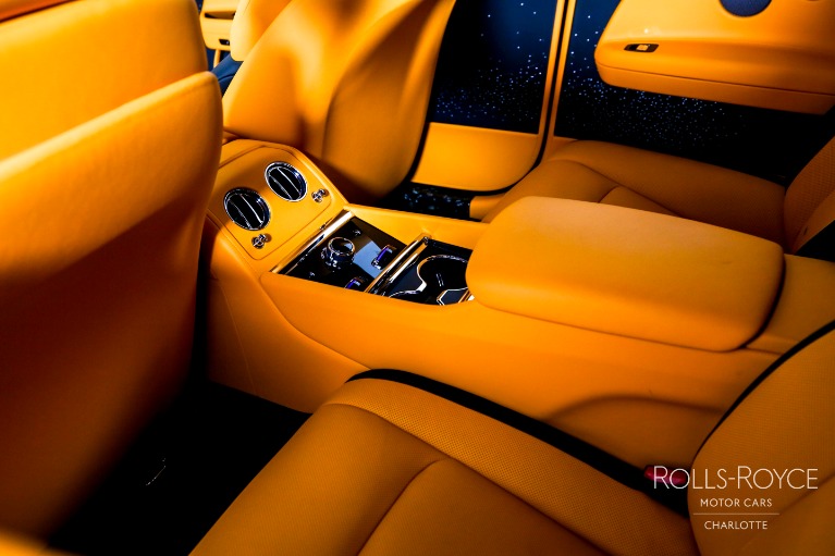 Used-2025-Rolls-Royce-Spectre