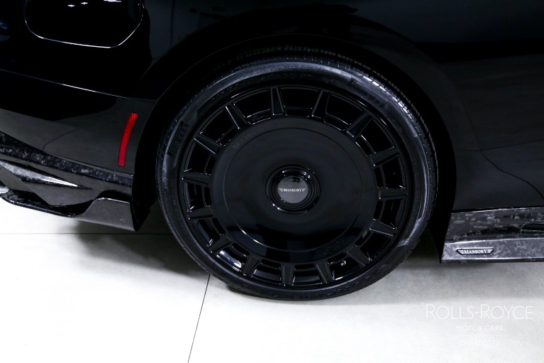 Used-2025-Rolls-Royce-Spectre