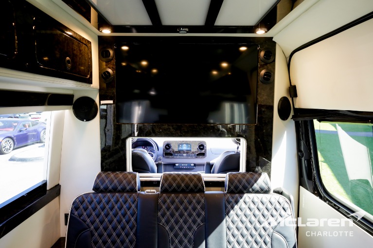 Used-2022-Mercedes-Benz-Sprinter-2500