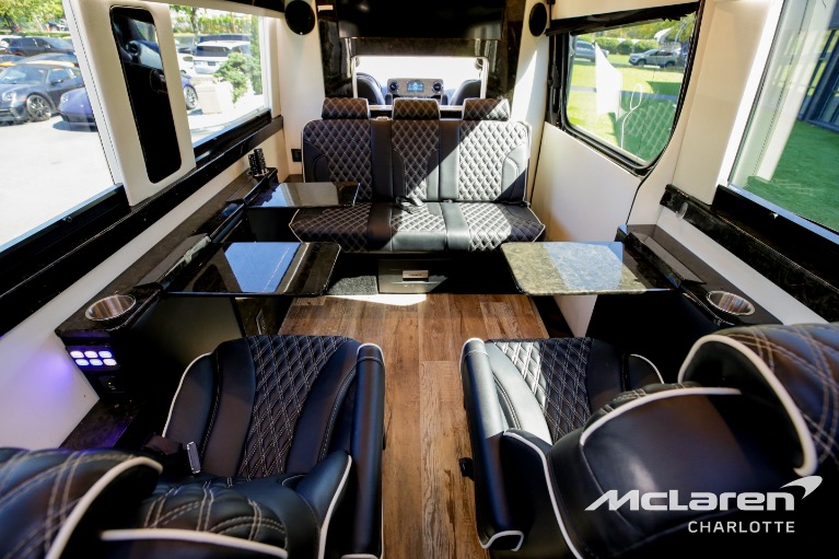 Used-2022-Mercedes-Benz-Sprinter-2500
