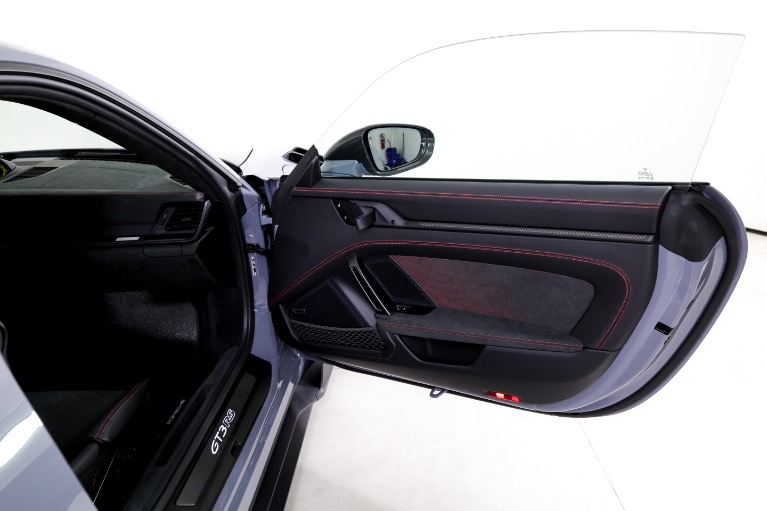 Used-2024-Porsche-911-GT3-RS
