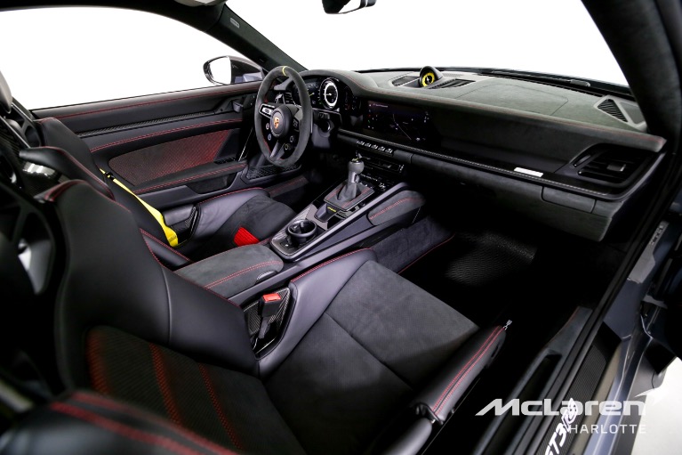 Used-2024-Porsche-911-GT3-RS
