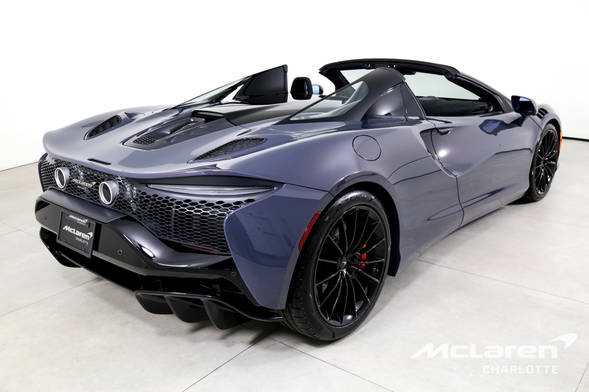 Used 2025 McLaren Artura Spider TechLux | Charlotte, NC