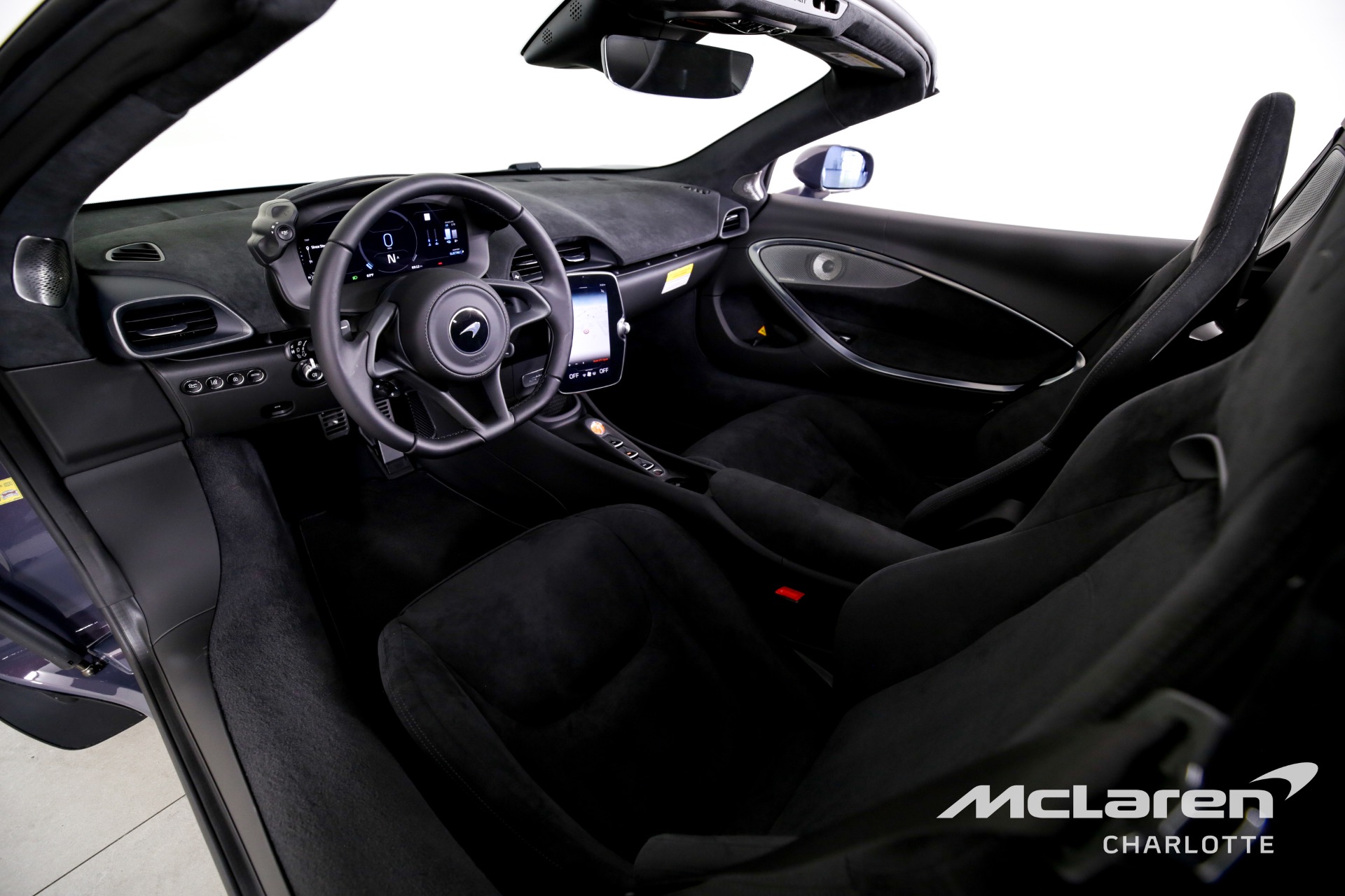Used 2025 McLaren Artura Spider TechLux | Charlotte, NC