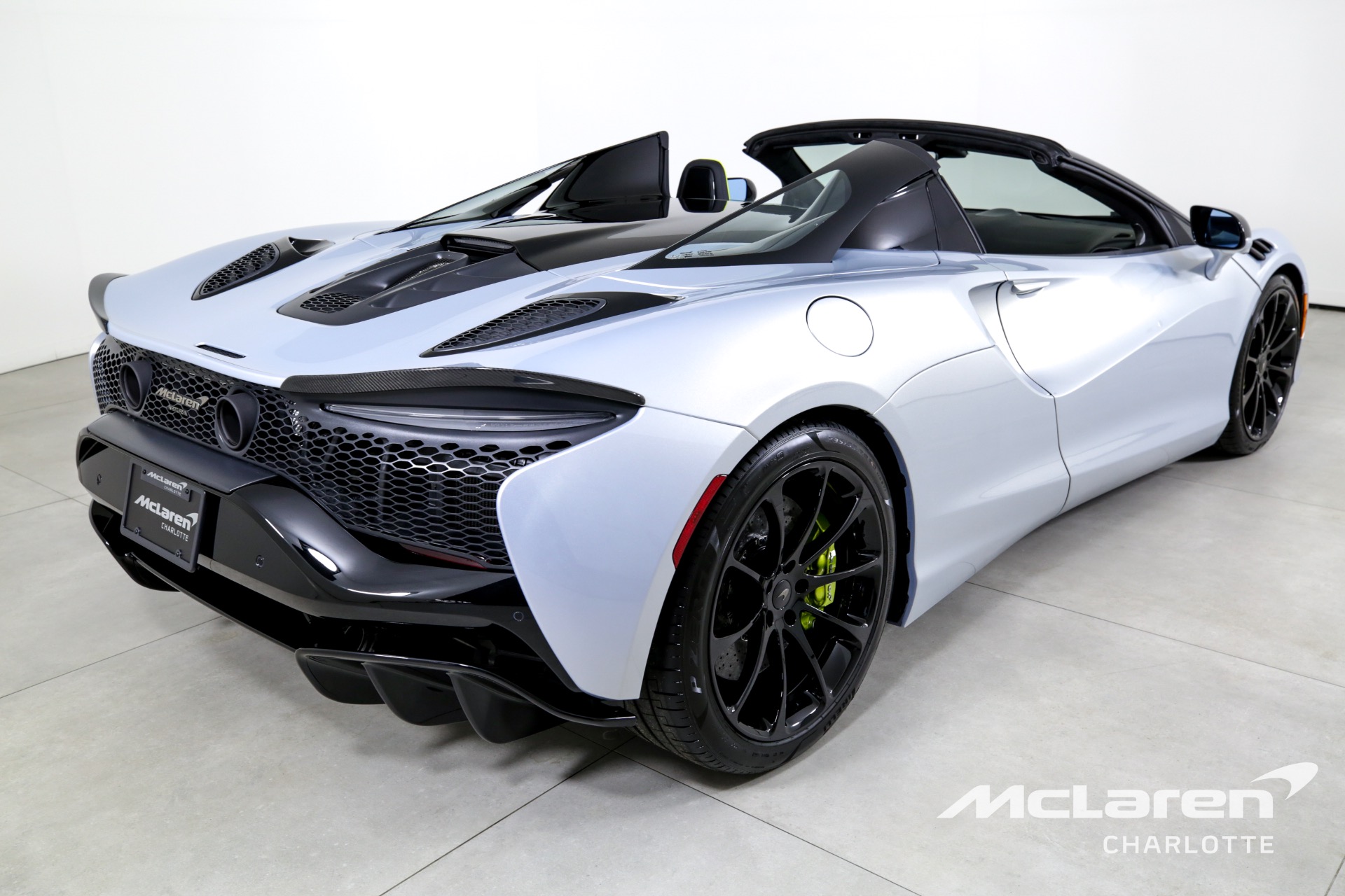Used 2025 McLaren Artura Spider TechLux | Charlotte, NC