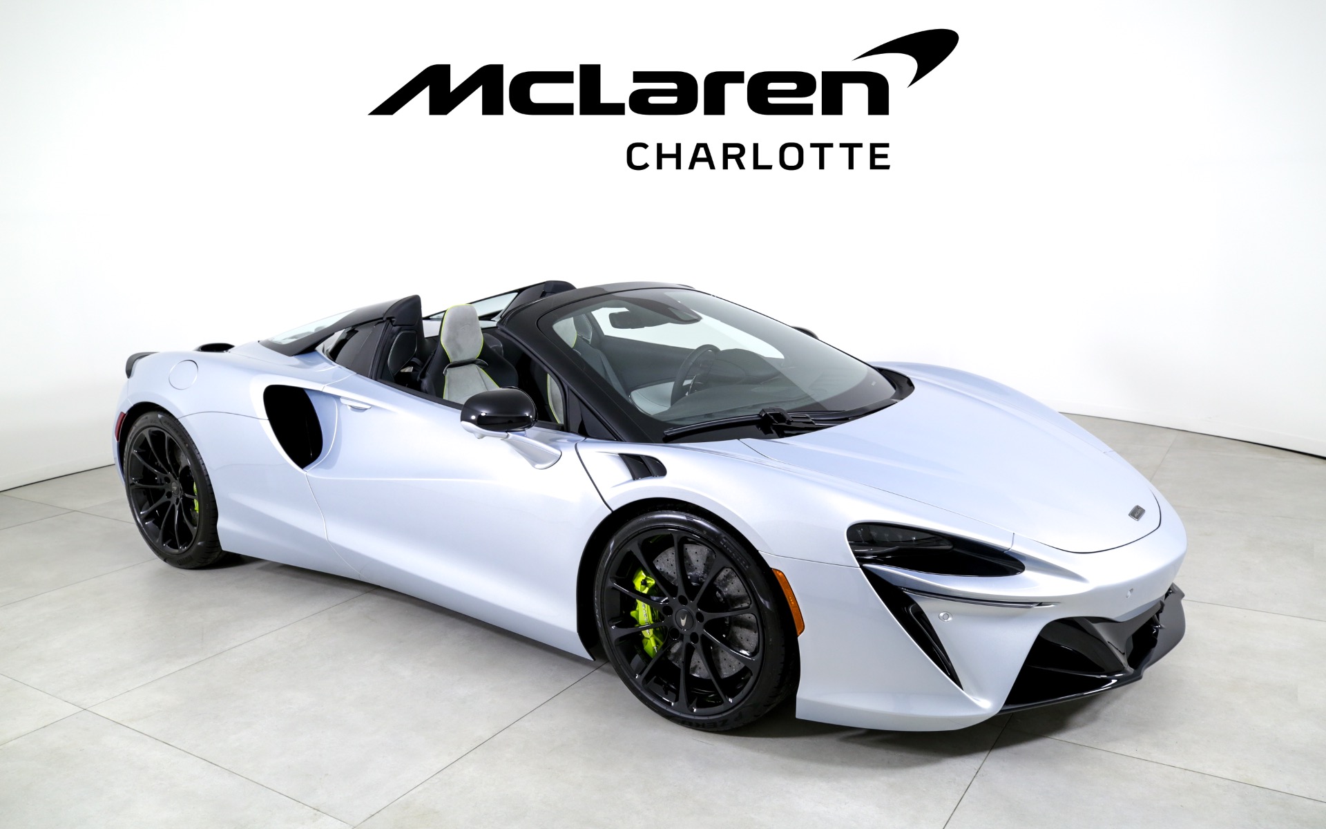 Used 2025 McLaren Artura Spider TechLux | Charlotte, NC