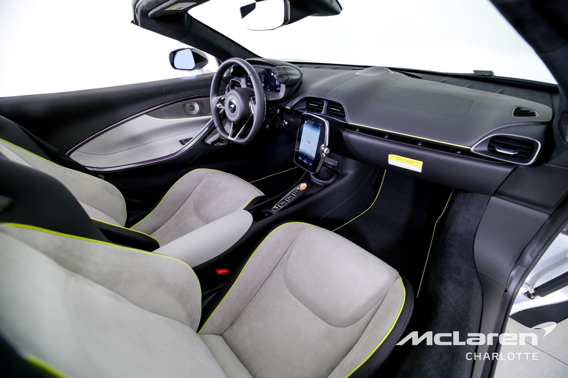 Used 2025 McLaren Artura Spider TechLux | Charlotte, NC