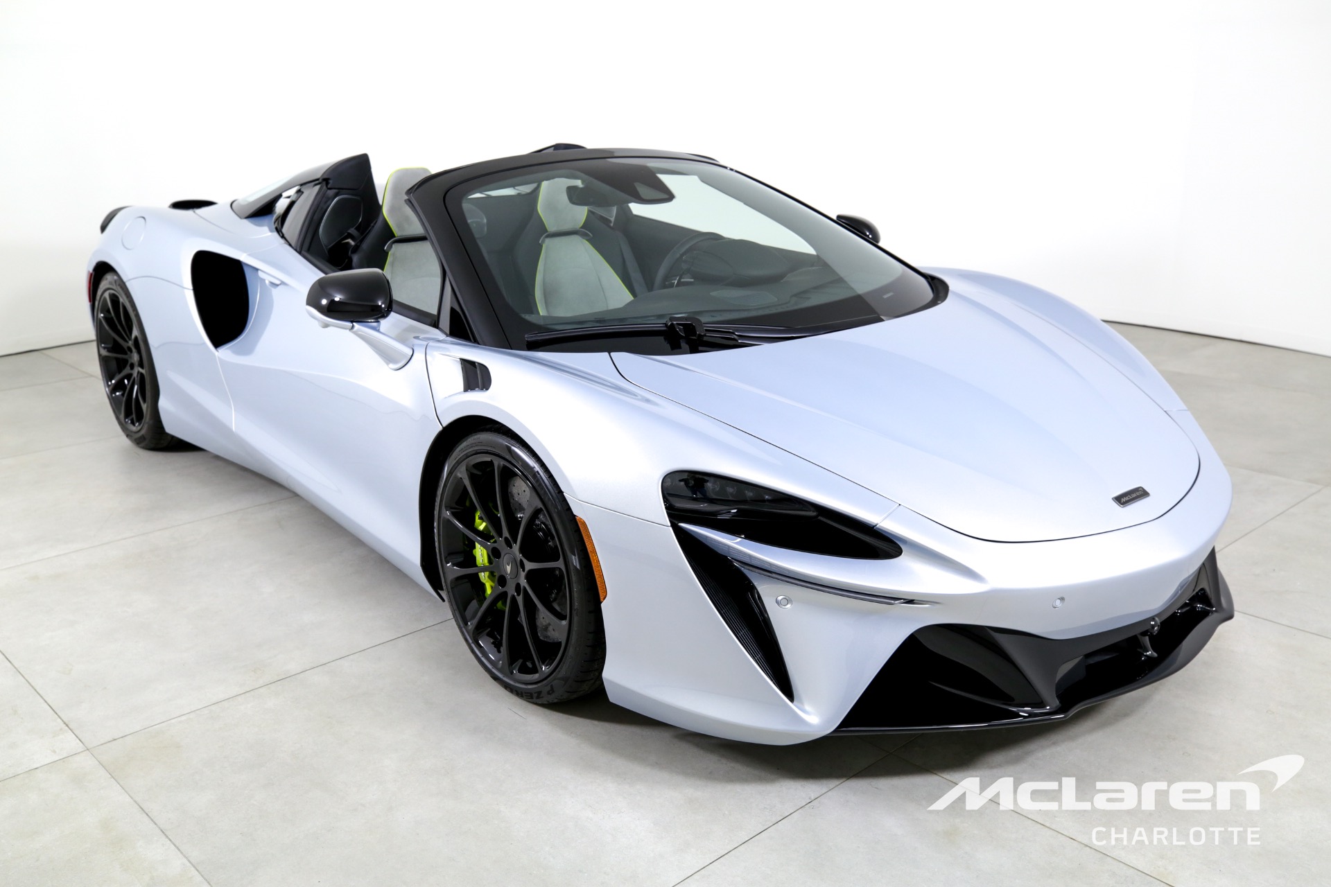Used 2025 McLaren Artura Spider TechLux | Charlotte, NC