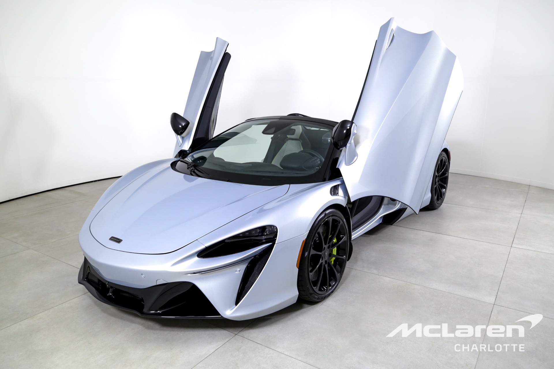 Used 2025 McLaren Artura Spider TechLux | Charlotte, NC
