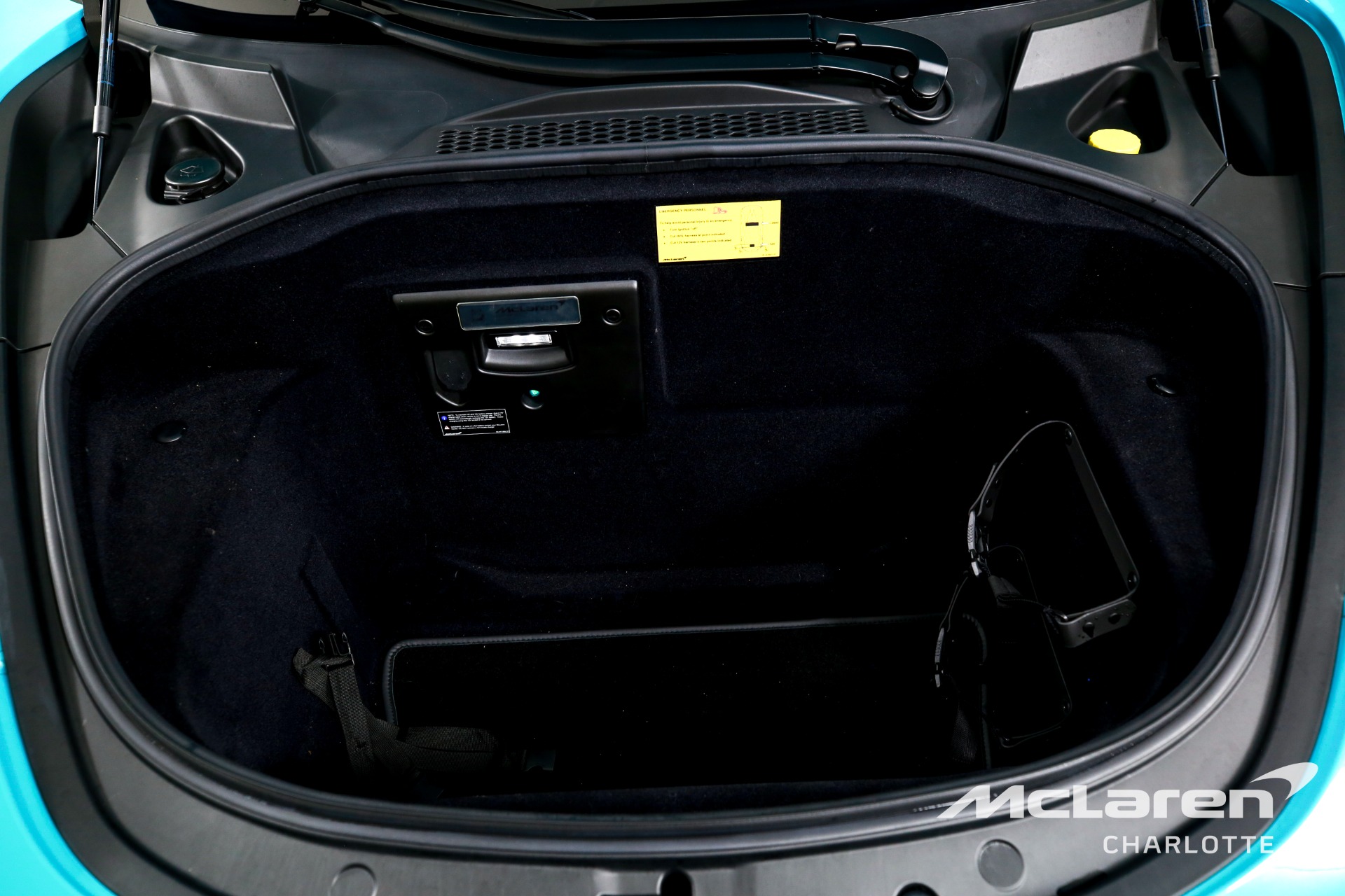 Used 2025 McLaren Artura Spider TechLux | Charlotte, NC