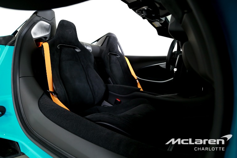 Used-2025-McLaren-Artura-Spider-TechLux