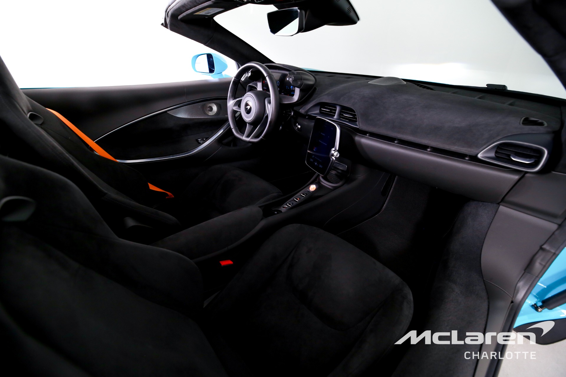 Used 2025 McLaren Artura Spider TechLux | Charlotte, NC