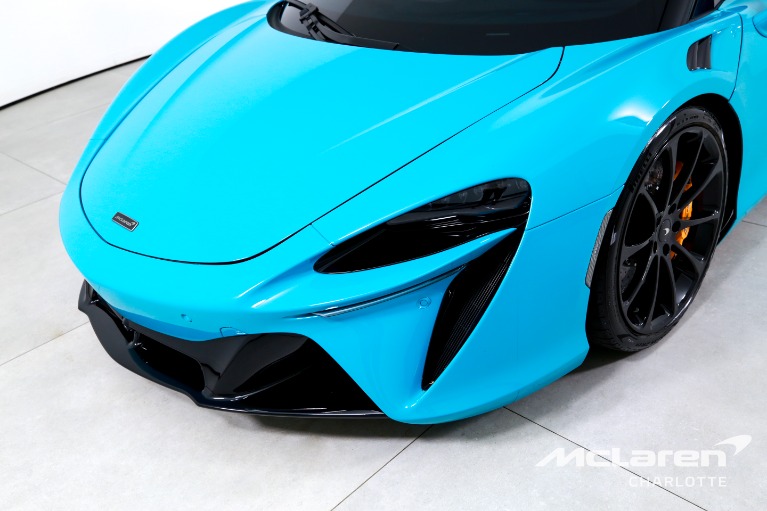 Used-2025-McLaren-Artura-Spider-TechLux
