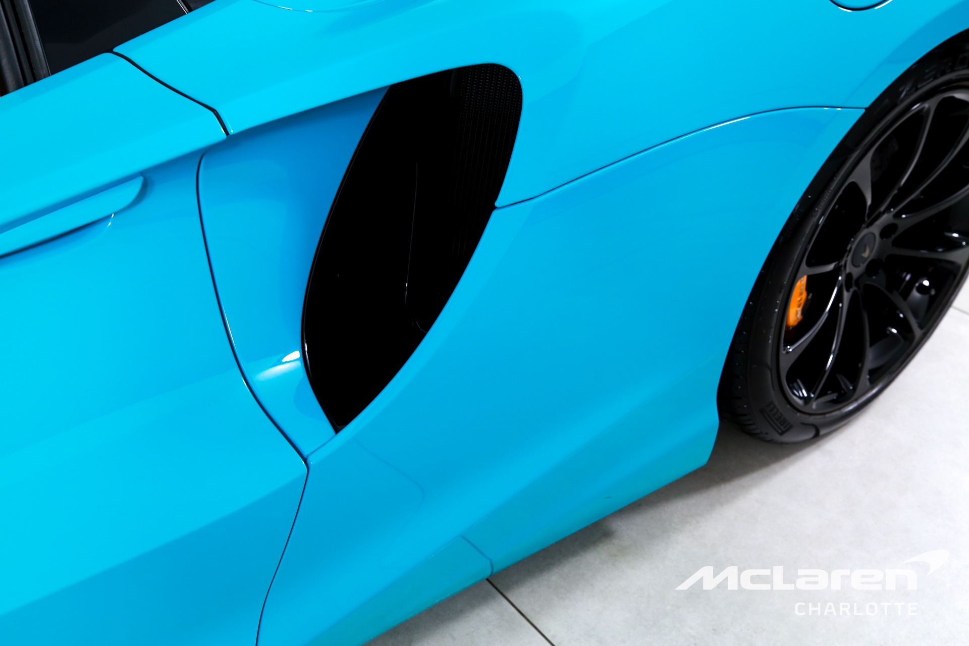 Used 2025 McLaren Artura Spider TechLux | Charlotte, NC