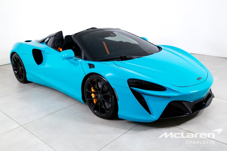 Used-2025-McLaren-Artura-Spider-TechLux