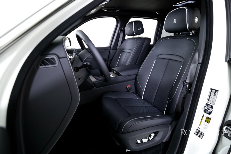 Used-2025-Rolls-Royce-Cullinan