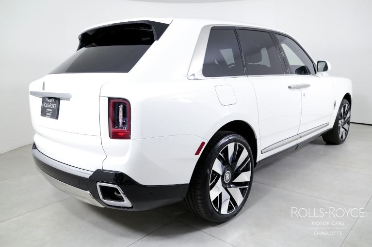 Used-2025-Rolls-Royce-Cullinan