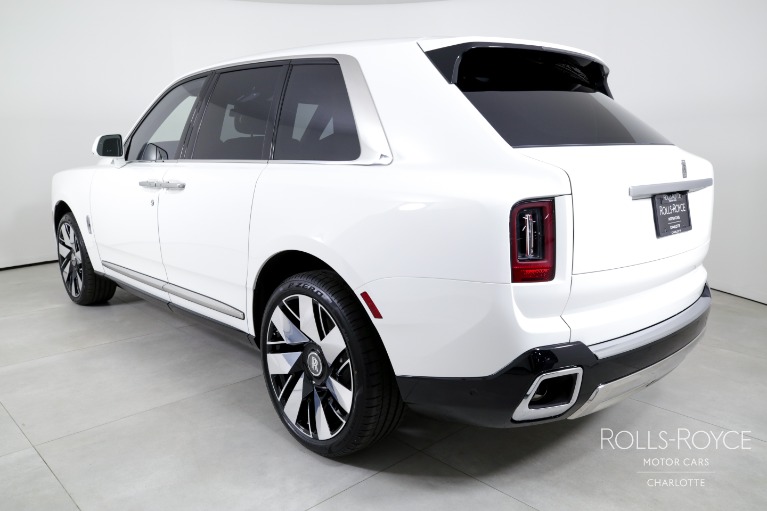 Used-2025-Rolls-Royce-Cullinan