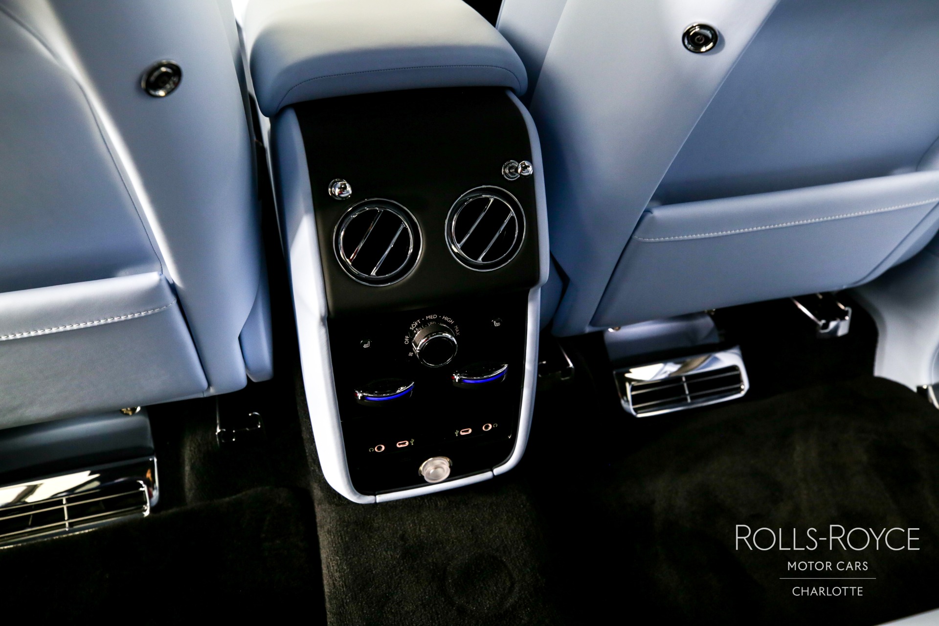 Used 2025 Rolls-Royce Cullinan  | Charlotte, NC