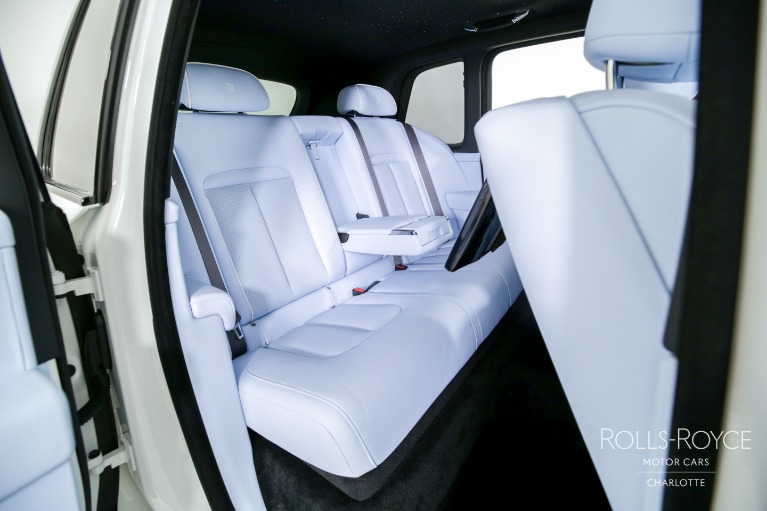 Used-2025-Rolls-Royce-Cullinan