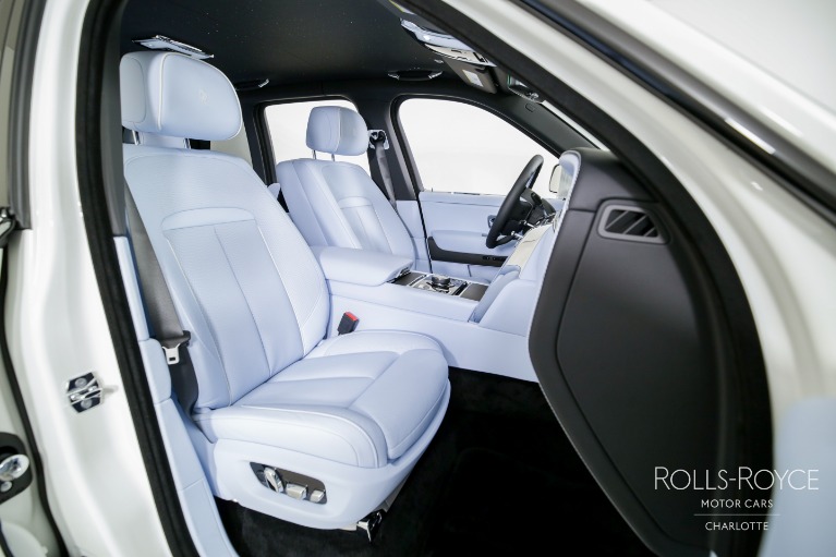 Used-2025-Rolls-Royce-Cullinan