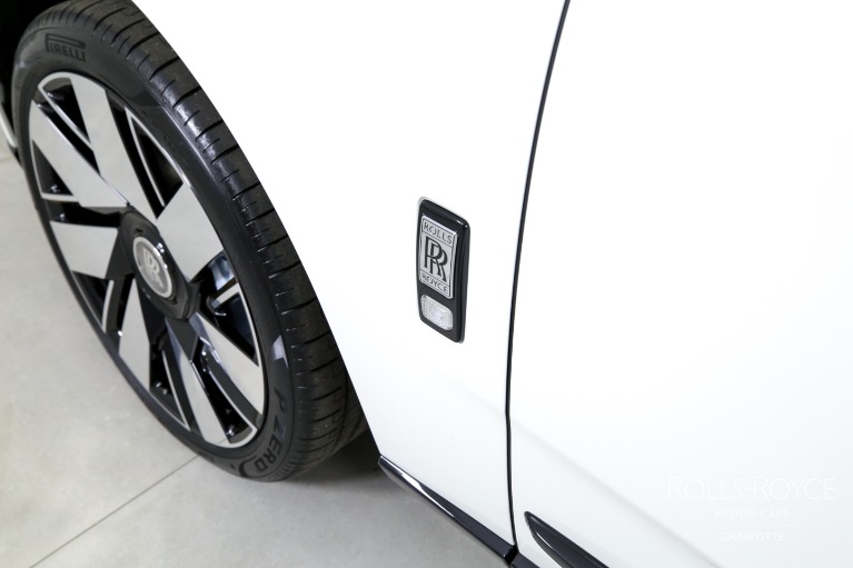 Used-2025-Rolls-Royce-Cullinan