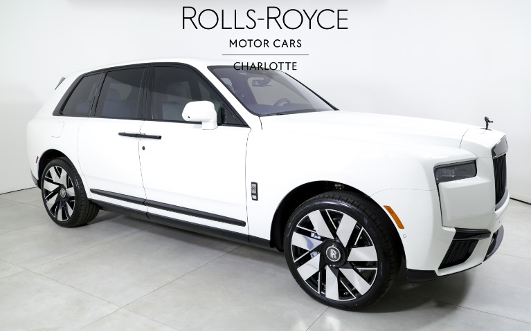 Used-2025-Rolls-Royce-Cullinan