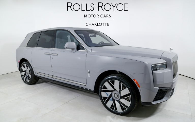Used-2025-Rolls-Royce-Cullinan