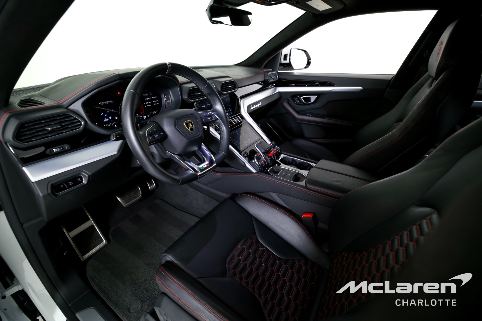 Used 2024 Lamborghini Urus S | Charlotte, NC