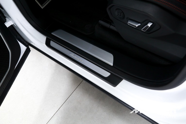 Used-2024-Lamborghini-Urus-S
