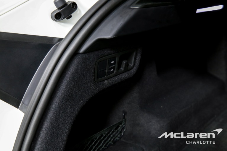 Used-2024-Lamborghini-Urus-S