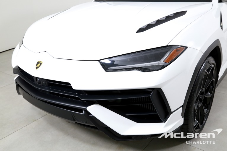 Used-2024-Lamborghini-Urus-S
