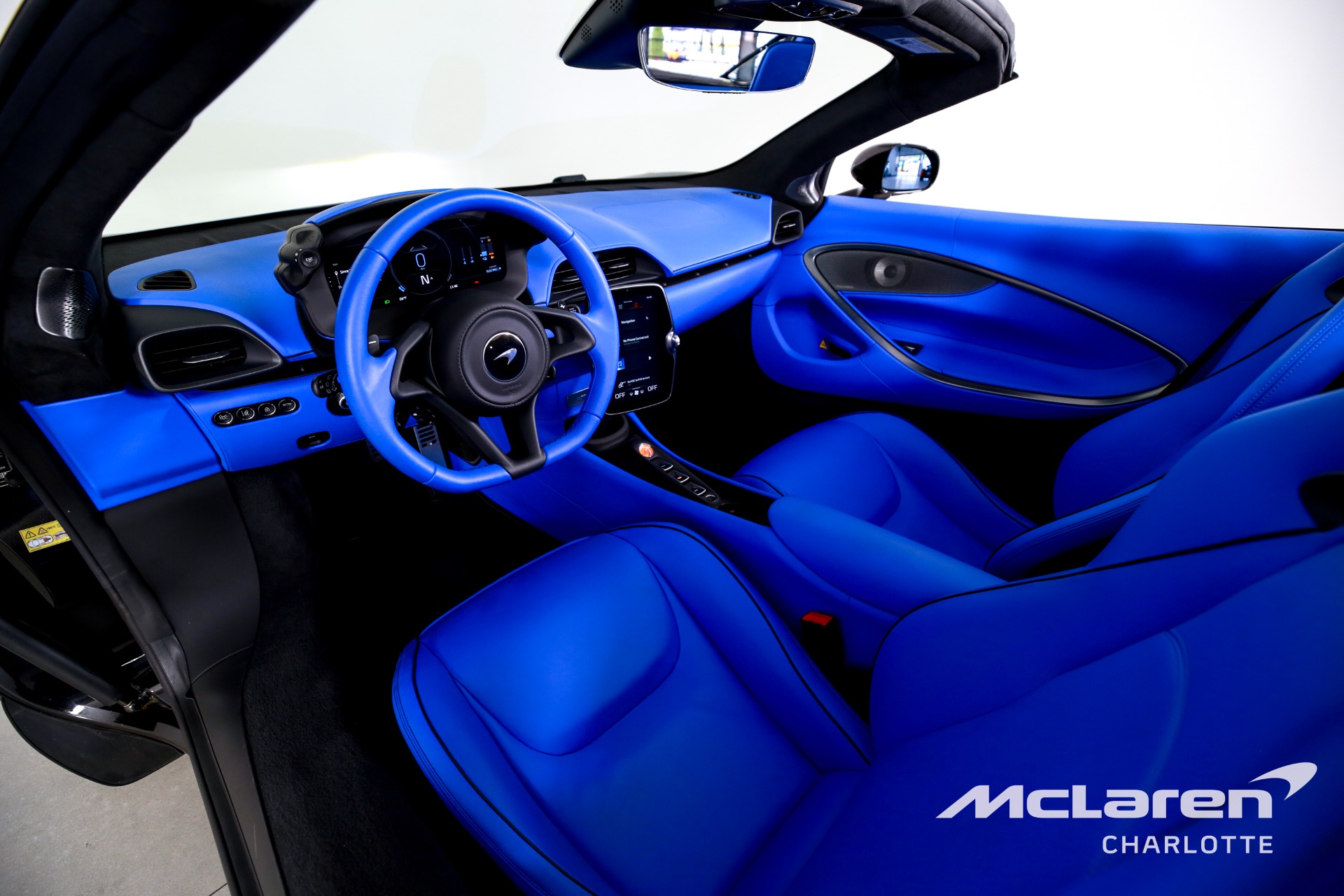 Used 2025 McLaren Artura Spider TechLux | Charlotte, NC