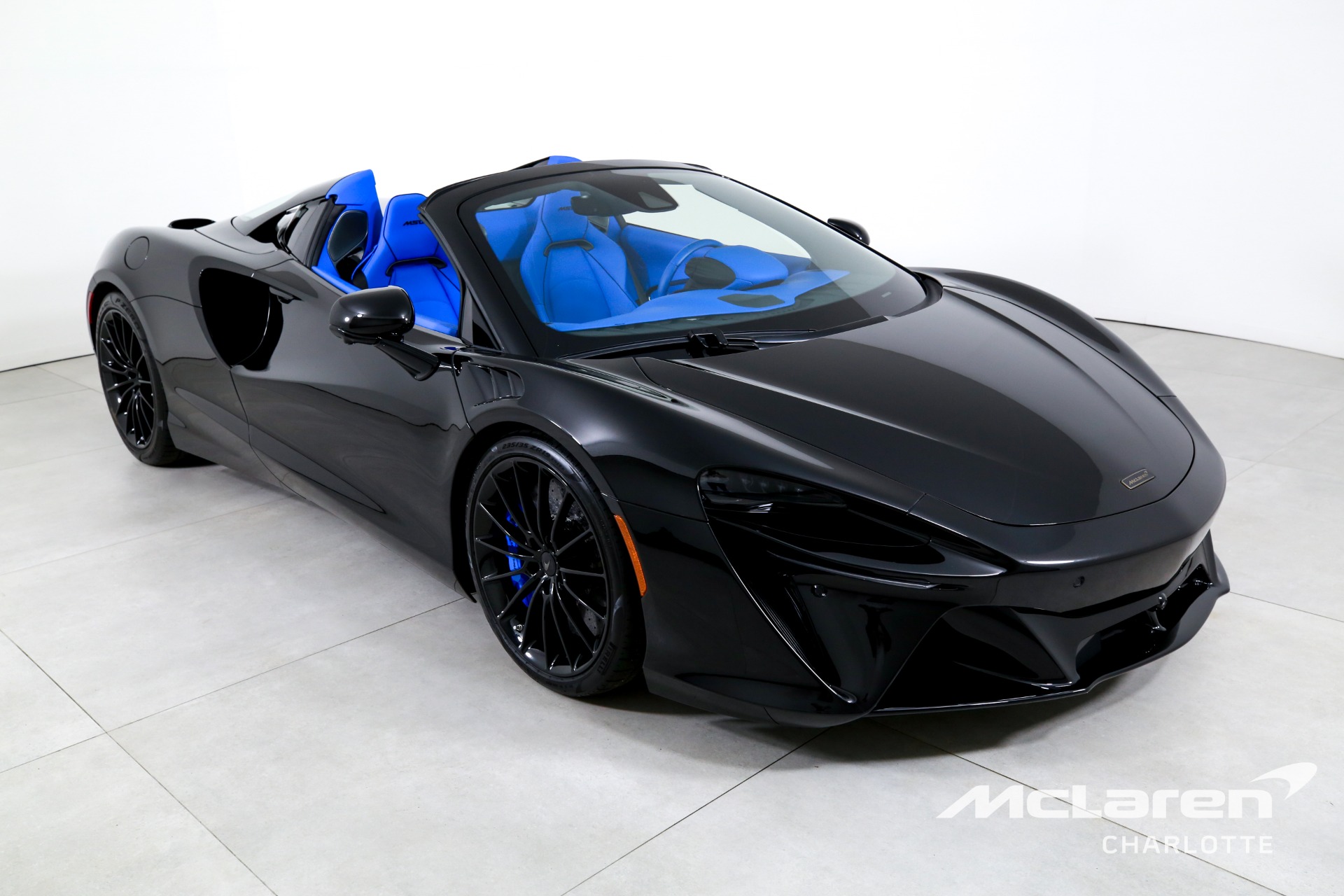Used 2025 McLaren Artura Spider TechLux | Charlotte, NC